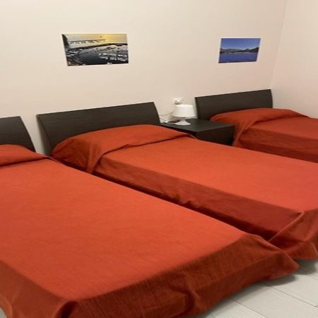 Sissi Comfort Rooms Monza Eksteriør bilde