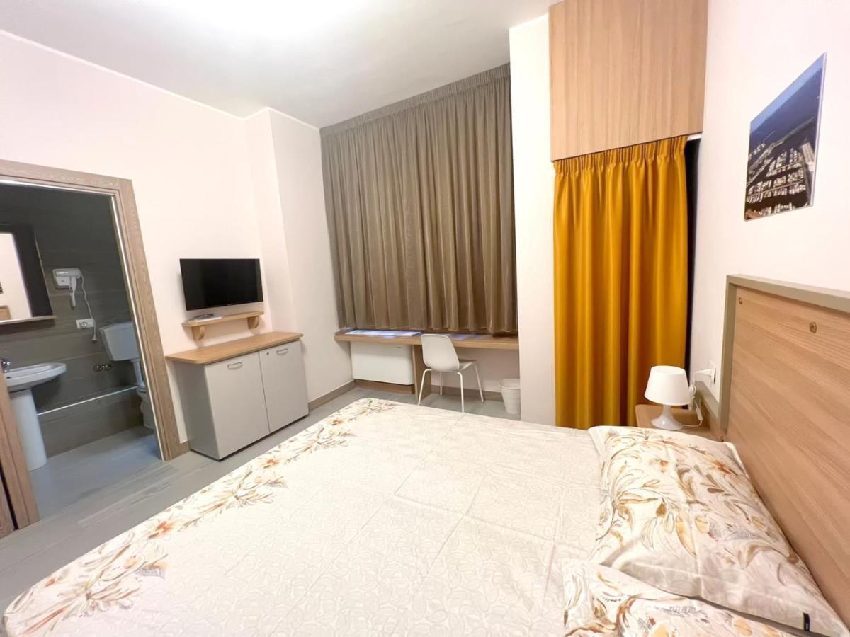 Sissi Comfort Rooms Monza Eksteriør bilde